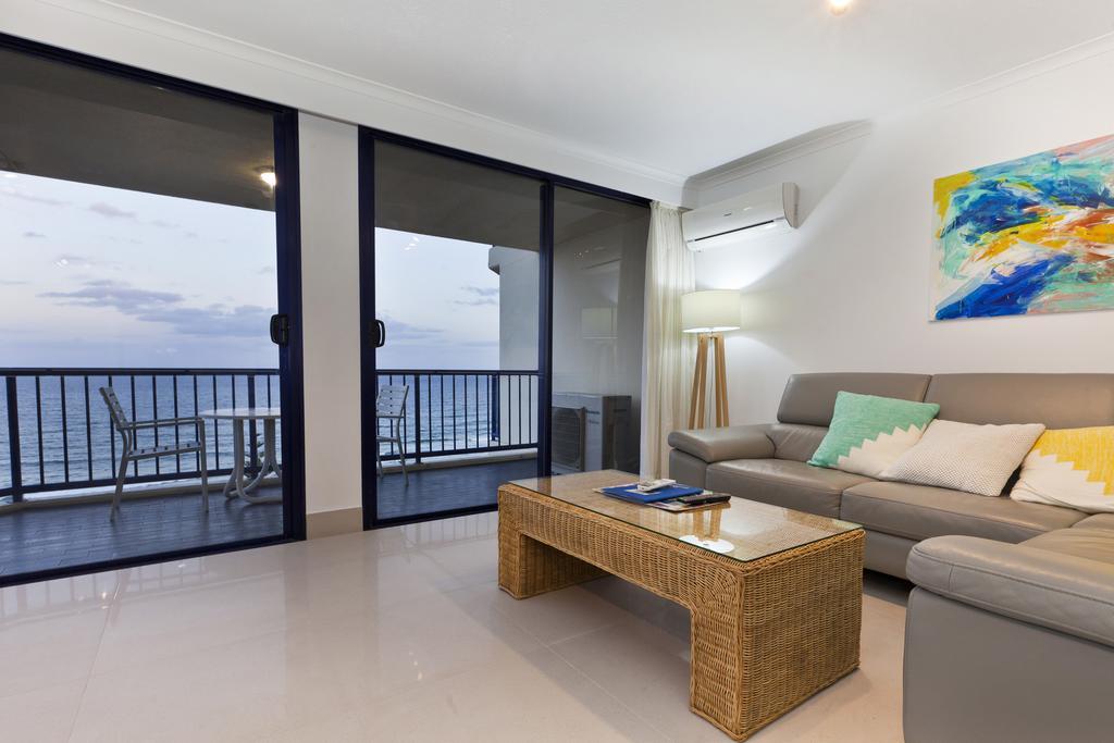 Surf Regency Aparthotel Χρυσή Ακτή Εξωτερικό φωτογραφία