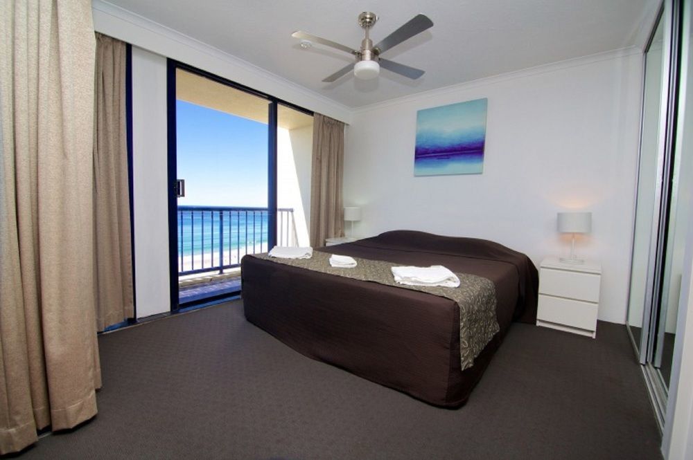 Surf Regency Aparthotel Χρυσή Ακτή Εξωτερικό φωτογραφία