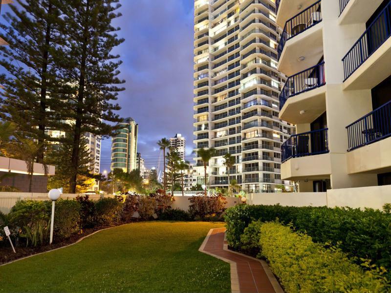 Surf Regency Aparthotel Χρυσή Ακτή Εξωτερικό φωτογραφία